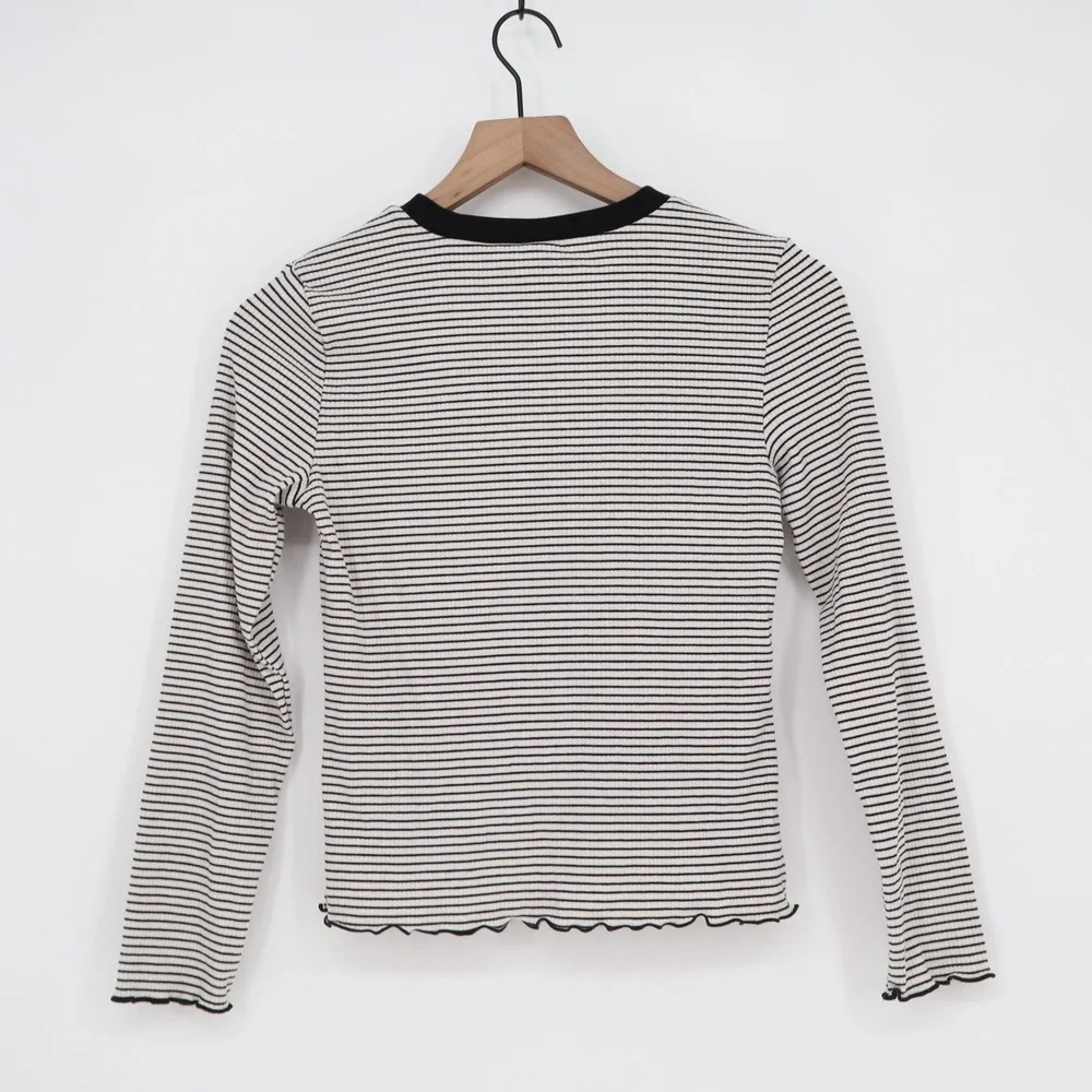 Old Navy Top Girls XL 14-16 Striped Long Sleeve Cherry Patch White Black